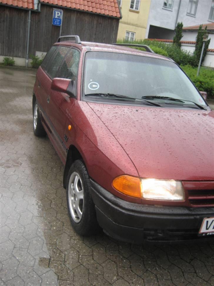 Opel Astra Club Solgt billede 3