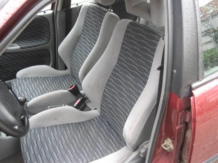 Opel Astra Club Solgt billede 4