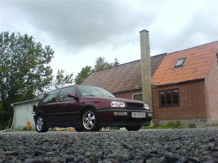 VW Golf 3 *solgt* billede 1