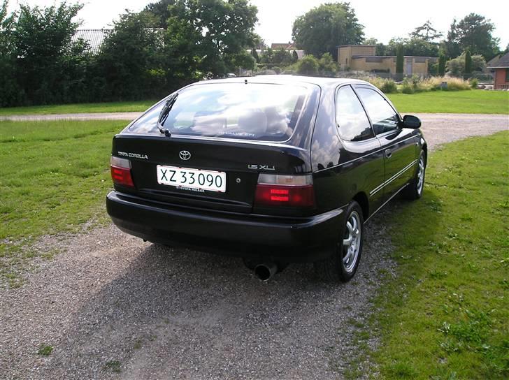 Toyota corolla xli 1,6 SOLGT!! billede 4