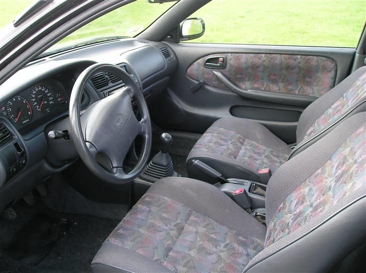 Toyota corolla xli 1,6 SOLGT!! - det kommer til at pynte noget med gsi kabinen var?? hehe billede 6