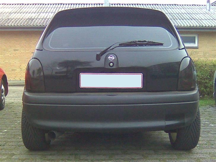 Opel Corsa B 1.4I 16v Sport - Havde brede dæk på bilen billede 5