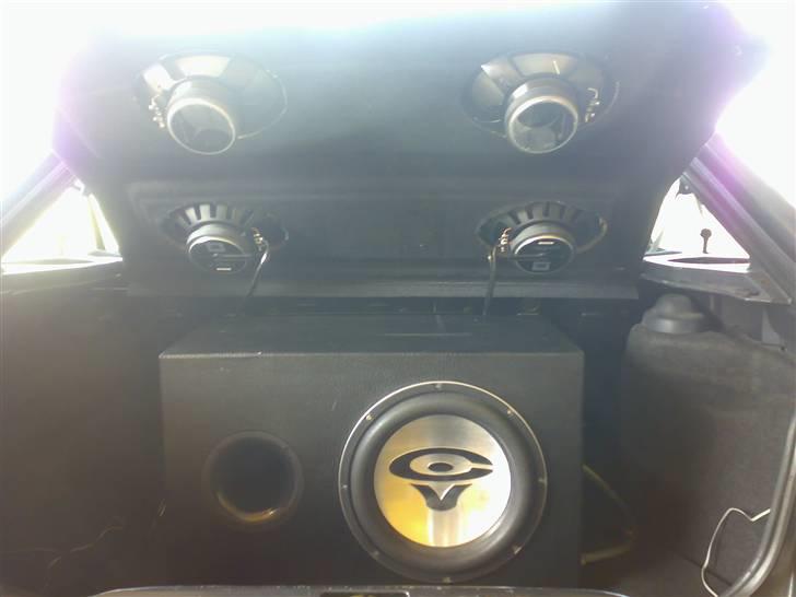 Ford Escort (MK6) Solgt...! - Det er her det store lydtryk stammer fra:D billede 7