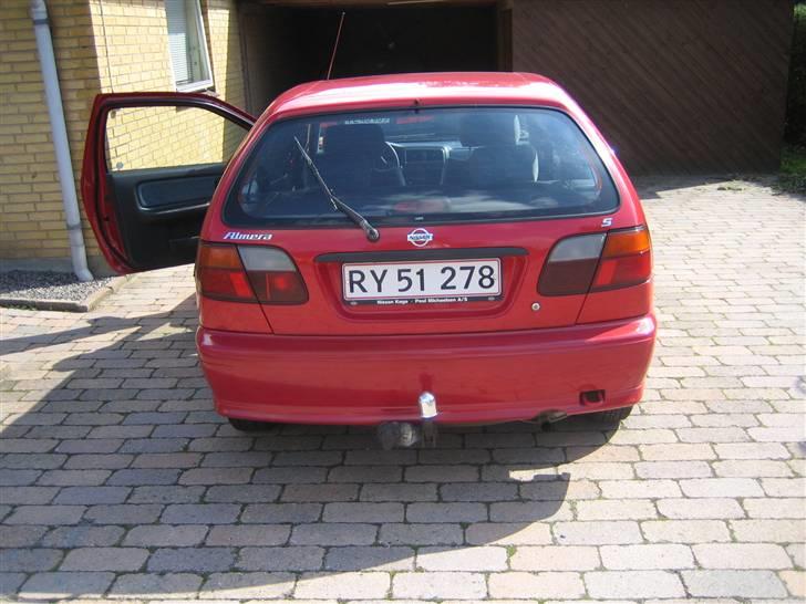 Nissan Almera (SOLGT) billede 4