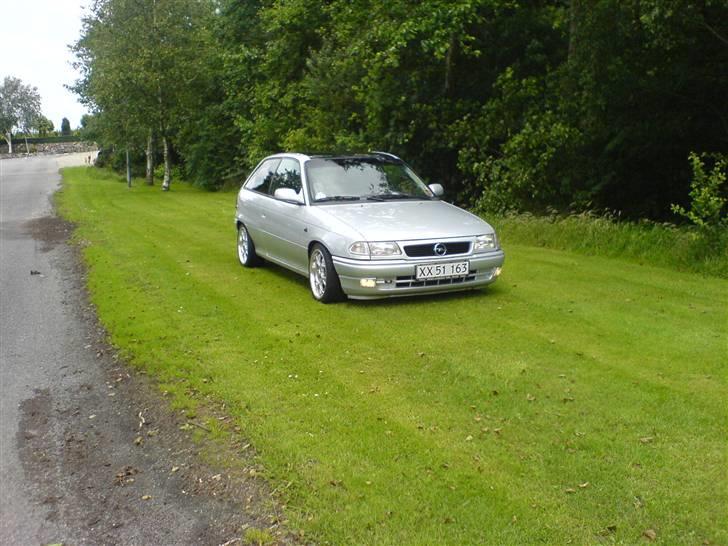 Opel Astra 1,6i 16v sport billede 3