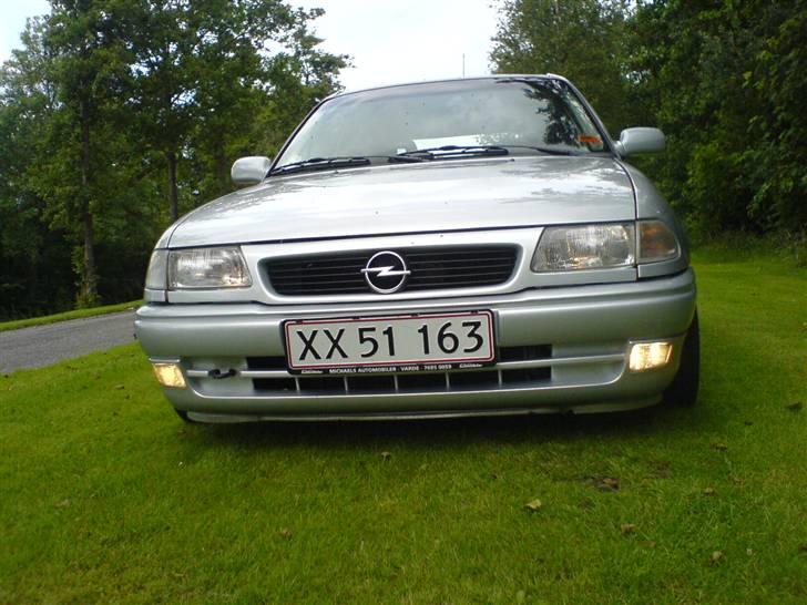 Opel Astra 1,6i 16v sport billede 5