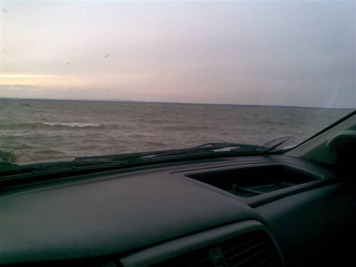 Nissan - Almera GTI - Rummet i stedet for Airbag´en ;-) billede 10