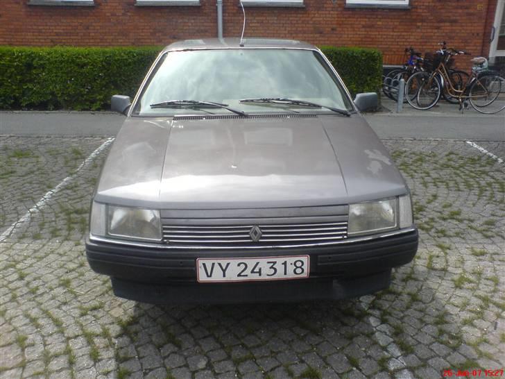 Renault 25 GTX solgt billede 4