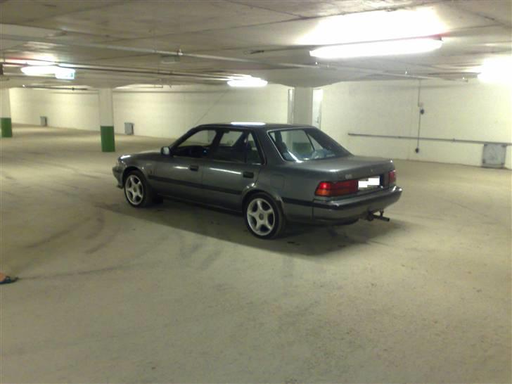 Toyota Carina *SOLGT* billede 11