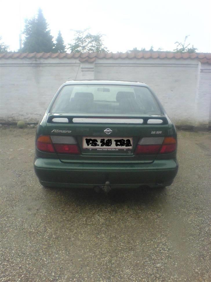 Nissan almera 1,6 SR billede 4