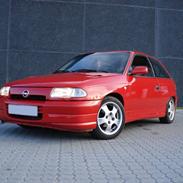 Opel Astra F : Solgt