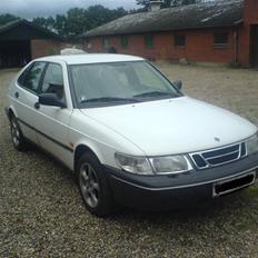 Saab 900 2.0 S SOLGT