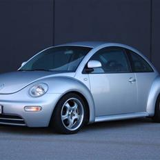 VW New Beetle