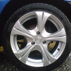 Peugeot 106 Total skadet. 