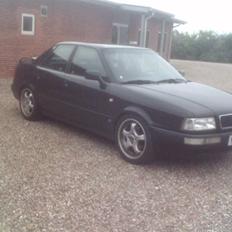 Audi  80 2,6 limo
