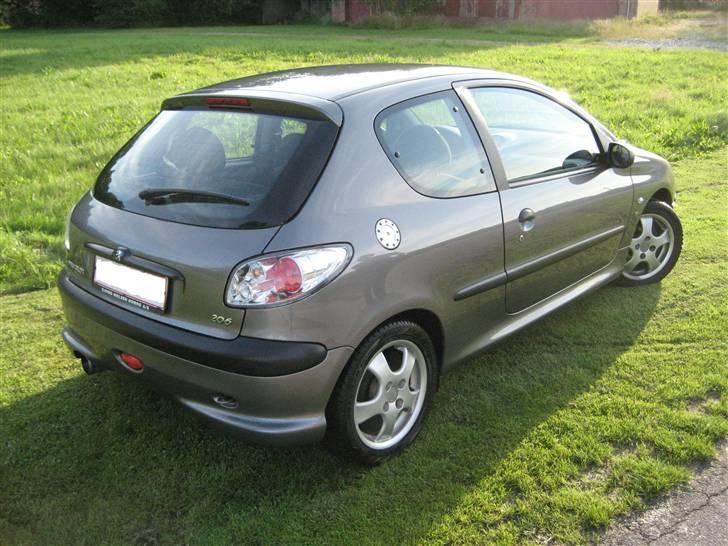 Peugeot 206 (SOLGT) billede 1