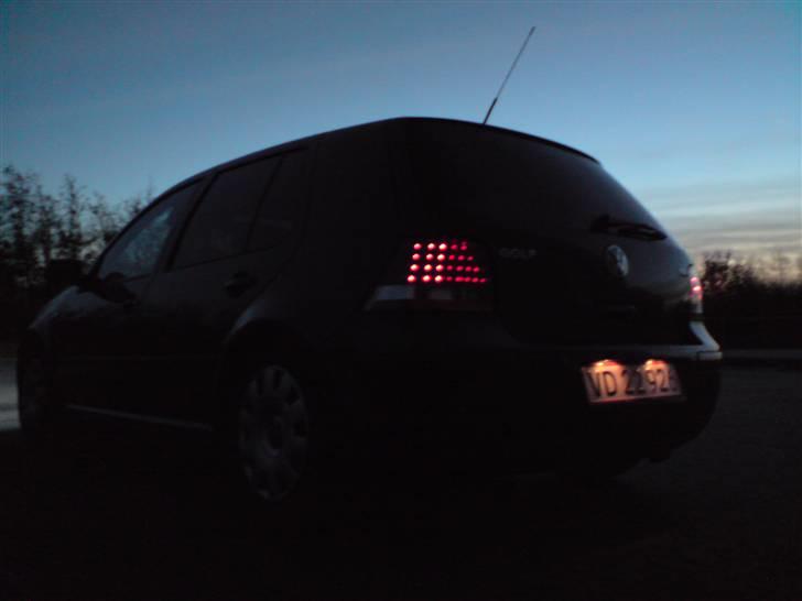 VW Golf 4 1,9 TDI  SOLGT billede 1