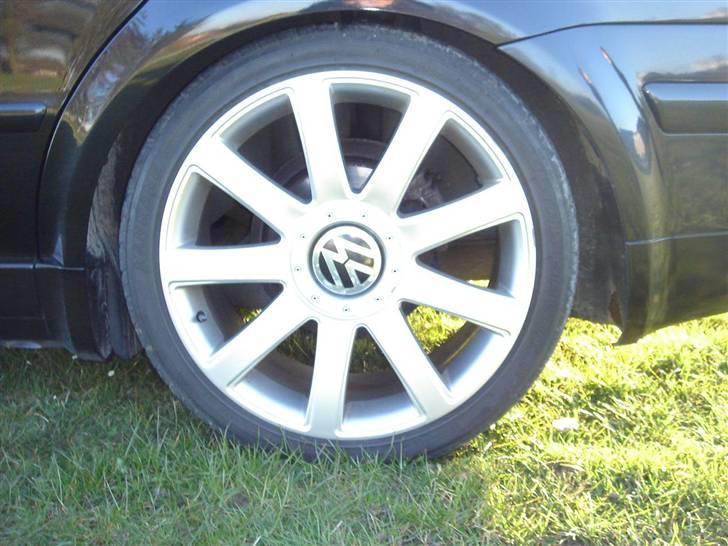 VW Passat 1,8 T SOLGT billede 10