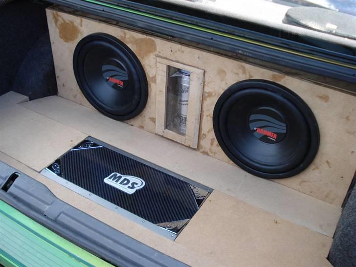 Peugeot 405 GLX Kamelæonen - Anlæg - skal beklædes med filt.. billede 15