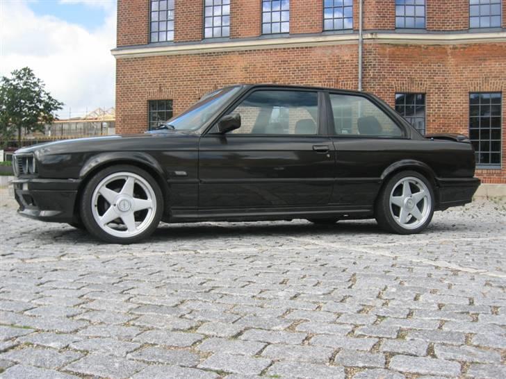 BMW 325 E30  billede 2
