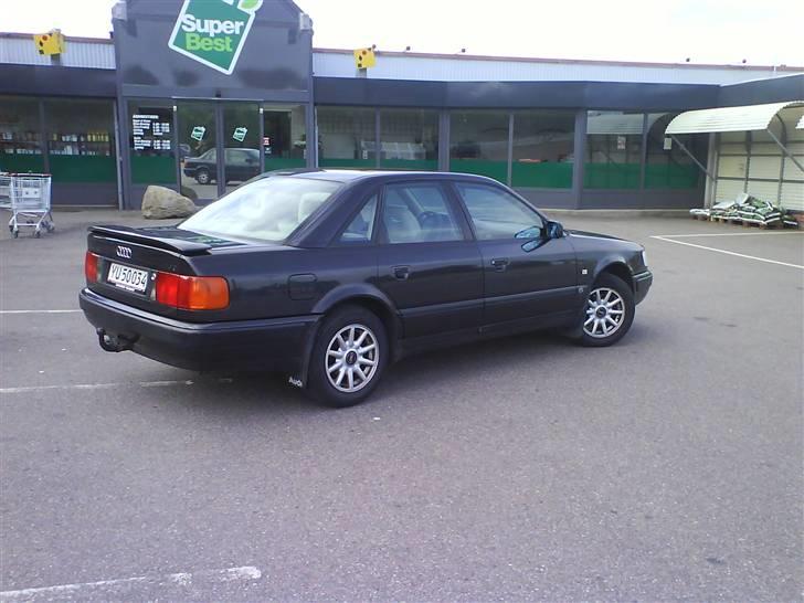 Audi 100/A6 SOLGT!!! - Anhængertrækket kommer af hurtigst muligt! Og spoilen kommer også af... billede 4