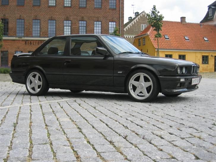 BMW 325 E30  billede 9