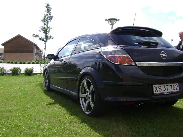 Opel Astra H 2.0 gtc turbo billede 6