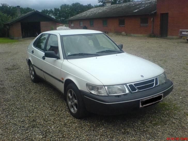 Saab 900 2.0 S SOLGT billede 1