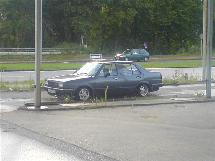 VW Jetta Tdi  (Solgt) - i tyskland efter øl, Her med en a min kammerats Cult fælge billede 20