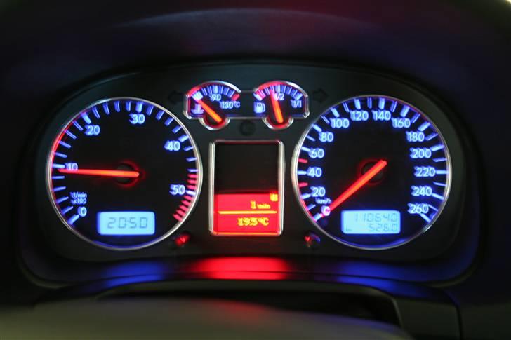 VW -->GOLF IV / 4 TDI<-- - Med chrom ringe billede 8