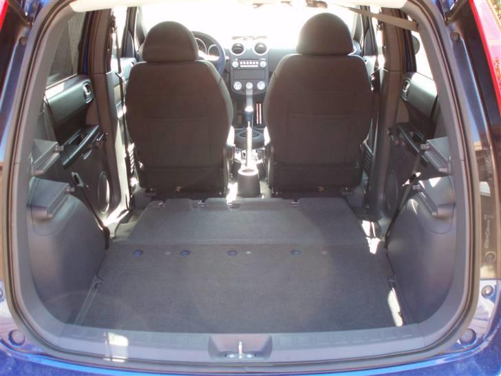 Mitsubishi Colt Z30 1.5 - 1 rum meter. der kan delme stå nogle kasser øl eller vand billede 16