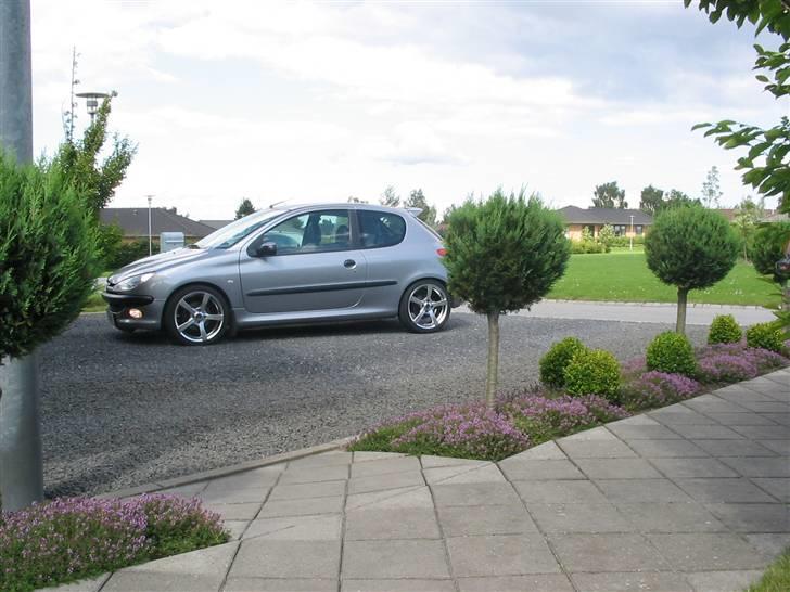 Peugeot 206 XT - 110hk (Smadret) billede 9