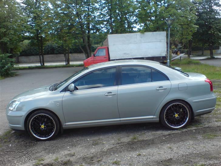 Toyota Avensis billede 16