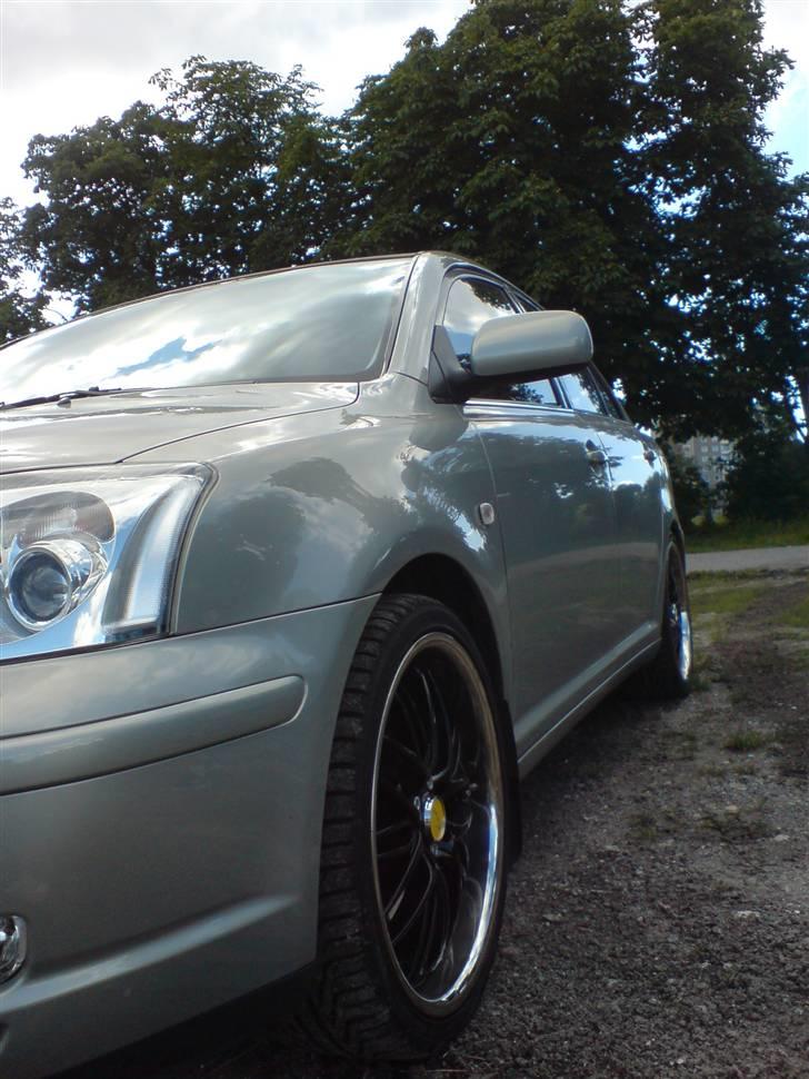 Toyota Avensis billede 18
