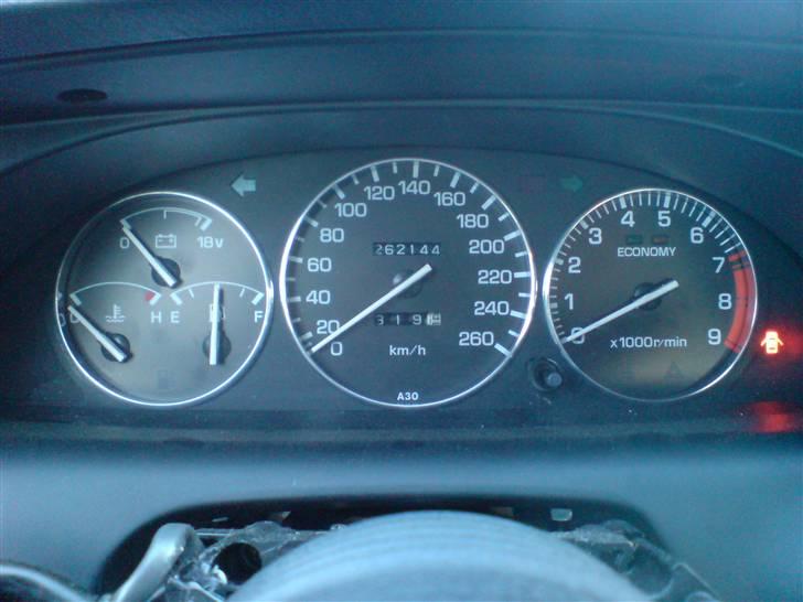 Toyota Celica 2,0 GTi *Solgt* - Så kom der hvide nåle og alu-ringe i billede 7