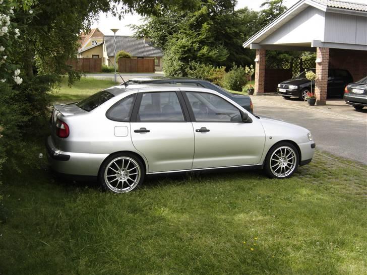 Seat Cordoba (SOLGT) billede 3