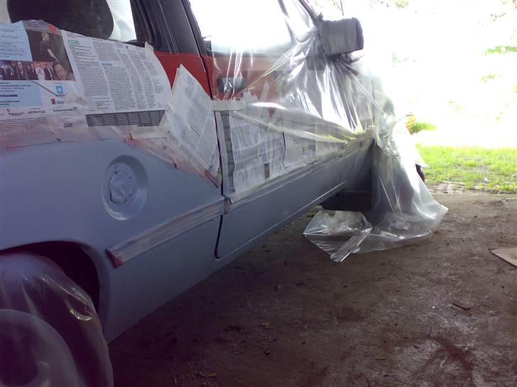 Opel Corsa NY ejer - Midtskrot - en gang grunder. (Rust er slebet af og spartlet) billede 12