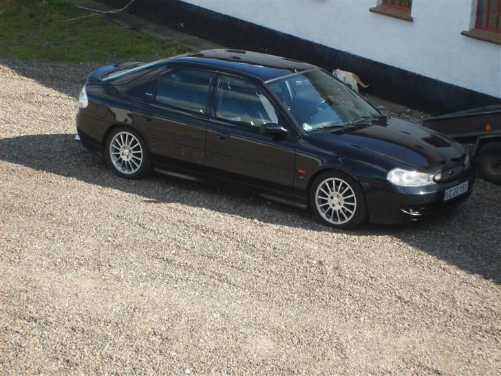 Ford mondeo 2.5  Solgt  billede 1