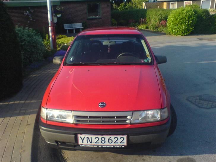 Opel Vectra (skrottet) - gammelt billede billede 1