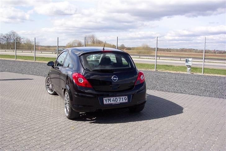 Opel Corsa D Enjoy "Solgt" billede 8