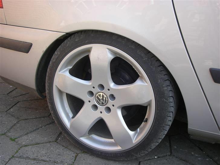 VW Sharan "Solgt" billede 14