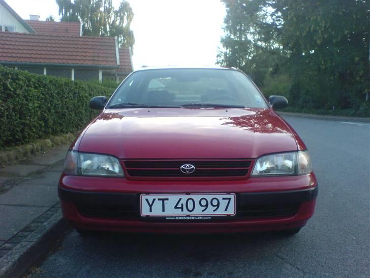 Toyota Carina E 1,6 Commander billede 1