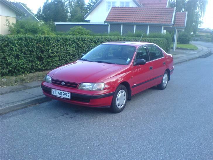 Toyota Carina E 1,6 Commander billede 4