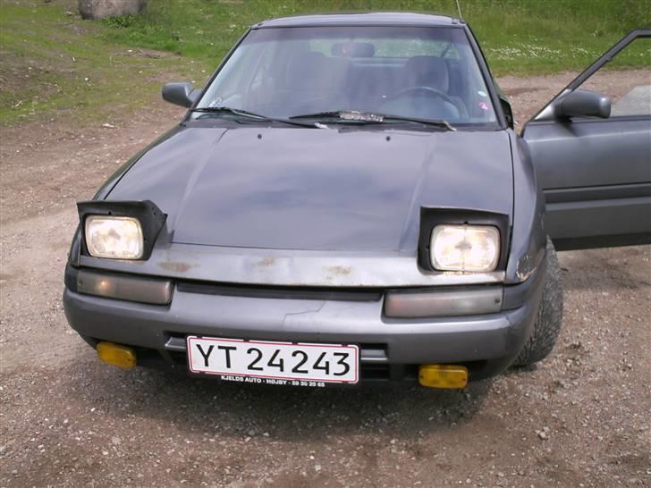Mazda 323 F    billede 6