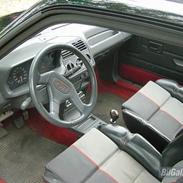Peugeot 205 GTI 16V