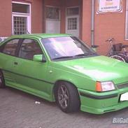 Opel Kadett E GSi