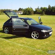 Peugeot 306