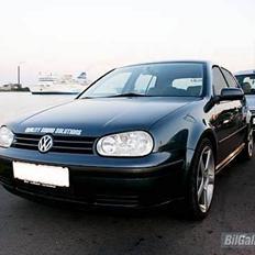 VW Golf IV (SOLGT)