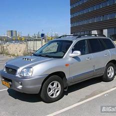 Hyundai Santa Fe CRDi 4WD