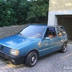 Fiat Uno Turbo SP(SOLGT)